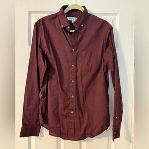 Old Navy Men's Maroon Casual Button-Down Shirt